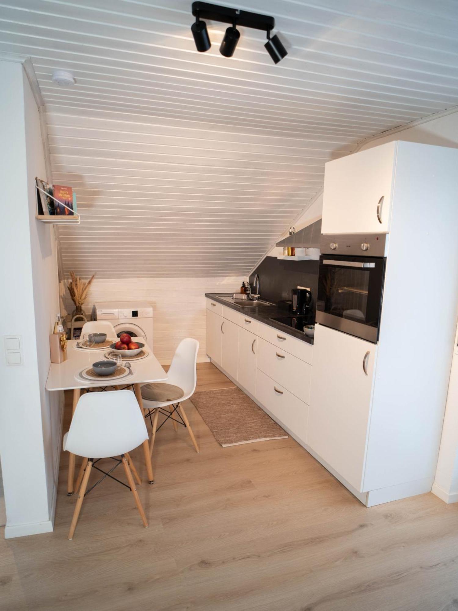 Charmantes Apartment Mit Balkon ミンデルハイム エクステリア 写真